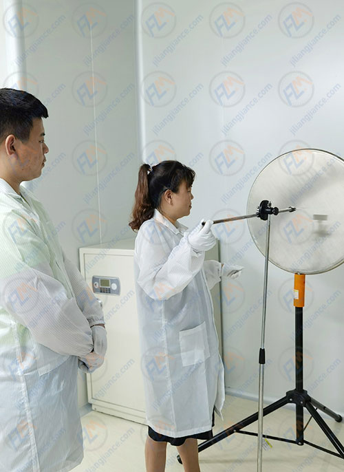 电离辐射仪器检定现场校准图片