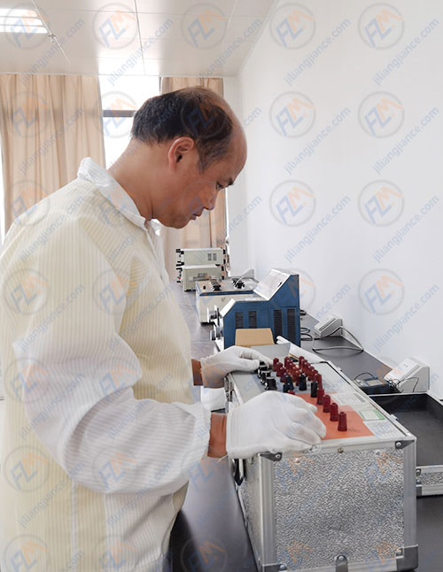 电离辐射仪器检定送检校准图片
