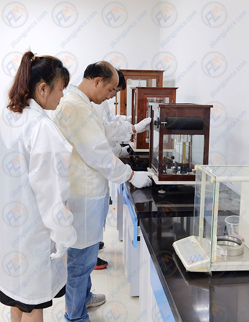 工厂仪器仪表校验送检校准图片