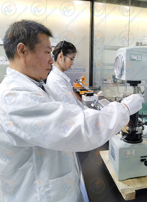 机械仪器计量校准现场校准图片