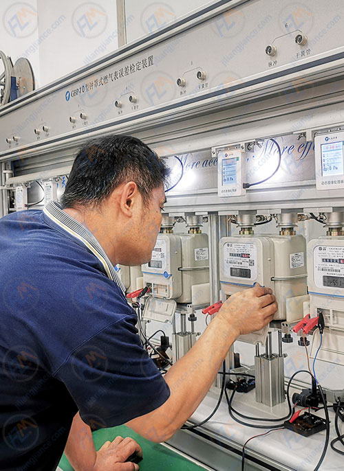 消防仪器计量校准现场校准图片