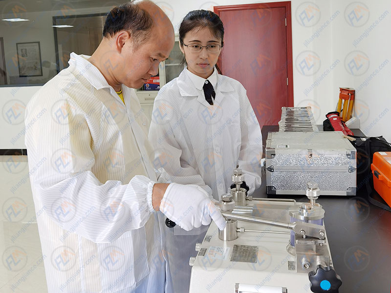 汽车厂仪器计量检测定制方案